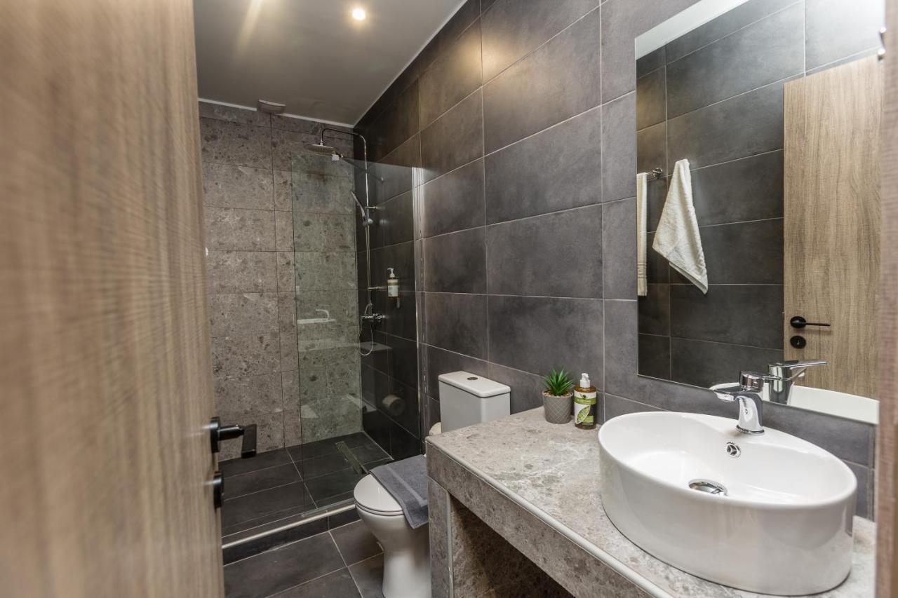 Raise Athens Metro Apartments Екстериор снимка