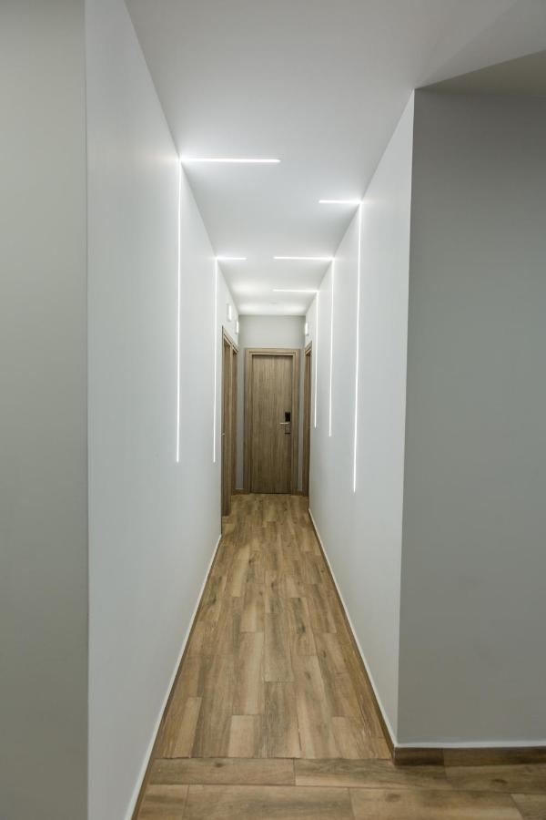 Raise Athens Metro Apartments Екстериор снимка