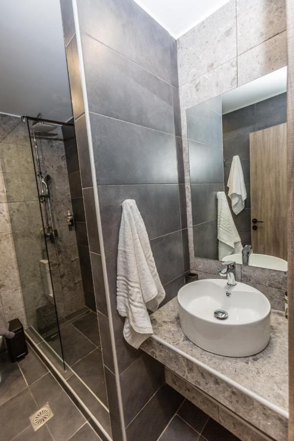 Raise Athens Metro Apartments Екстериор снимка