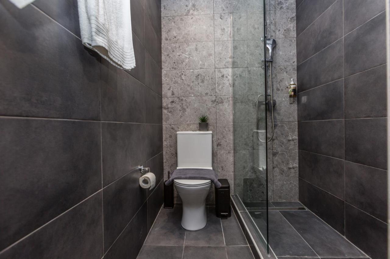 Raise Athens Metro Apartments Екстериор снимка