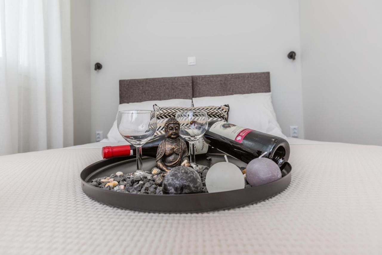 Raise Athens Metro Apartments Екстериор снимка