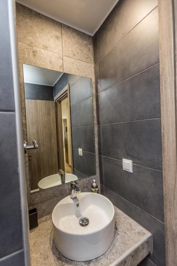 Raise Athens Metro Apartments Екстериор снимка