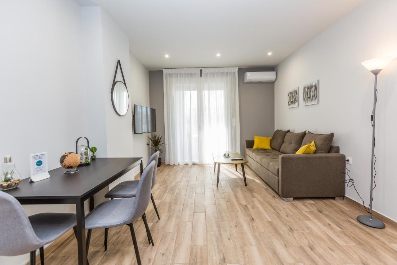 Raise Athens Metro Apartments Екстериор снимка